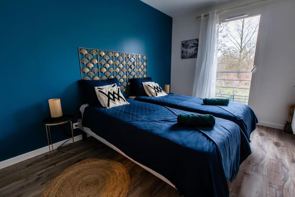 Forest Chic : Maison San Marina Apartment Parmain Luaran gambar