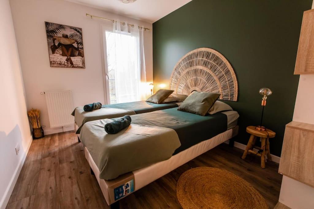 Forest Chic : Maison San Marina Apartment Parmain Luaran gambar