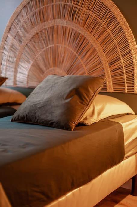 Forest Chic : Maison San Marina Apartment Parmain Luaran gambar